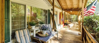 Lake Livingston Home w/ Dock & Deck!