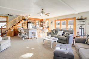 Cottage (1 Bedroom) | Interior - Riverfront Kingston Cottage w/ Deck, 2 Mi to Beach (Kingston)