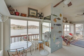 Casa (2 Bedrooms) | Interior