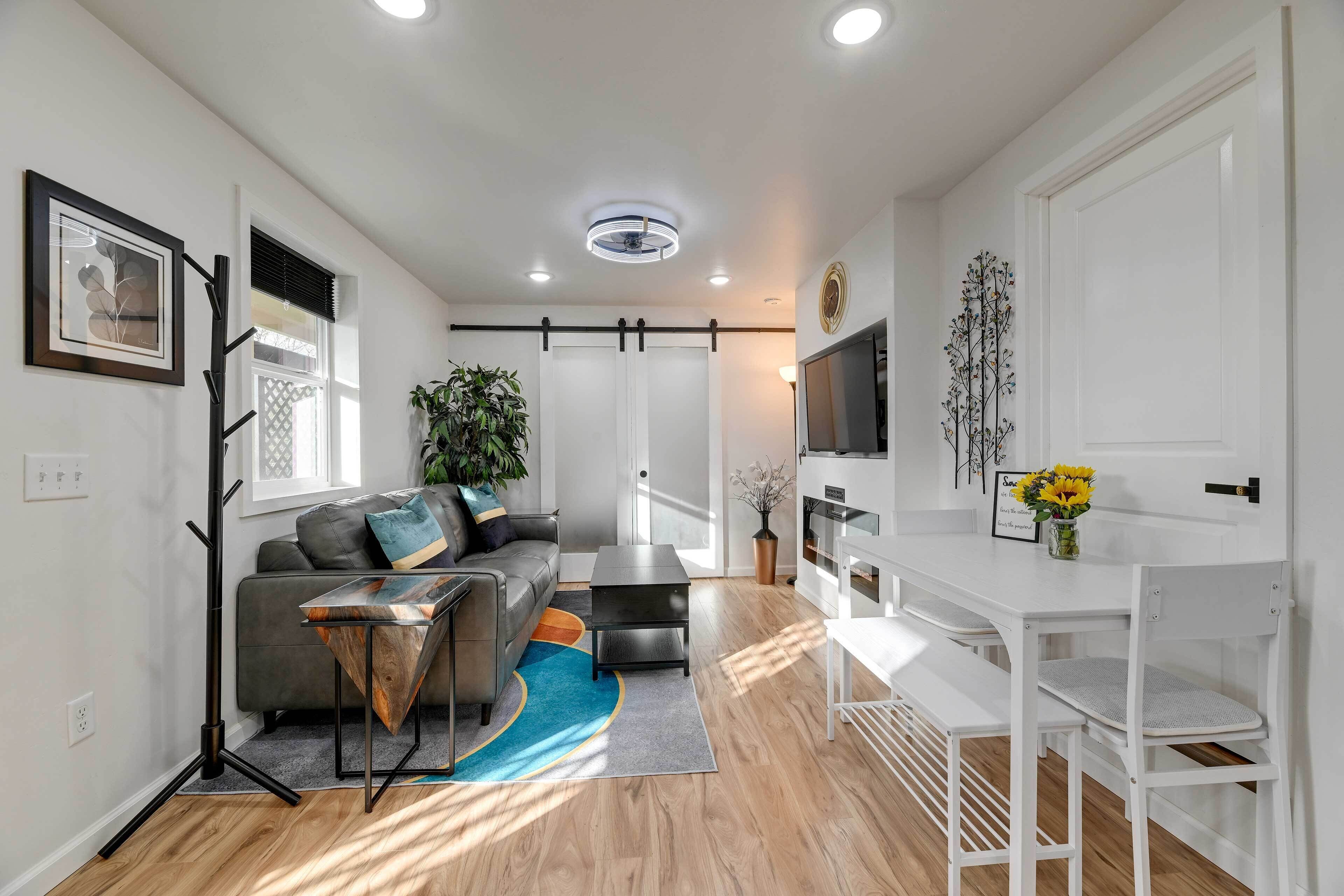 Apartment (1 Bedroom) | Interior