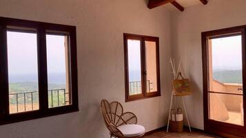 3 chambres, fer et planche Ă repasser, Wi-Fi gratuit, draps fournis