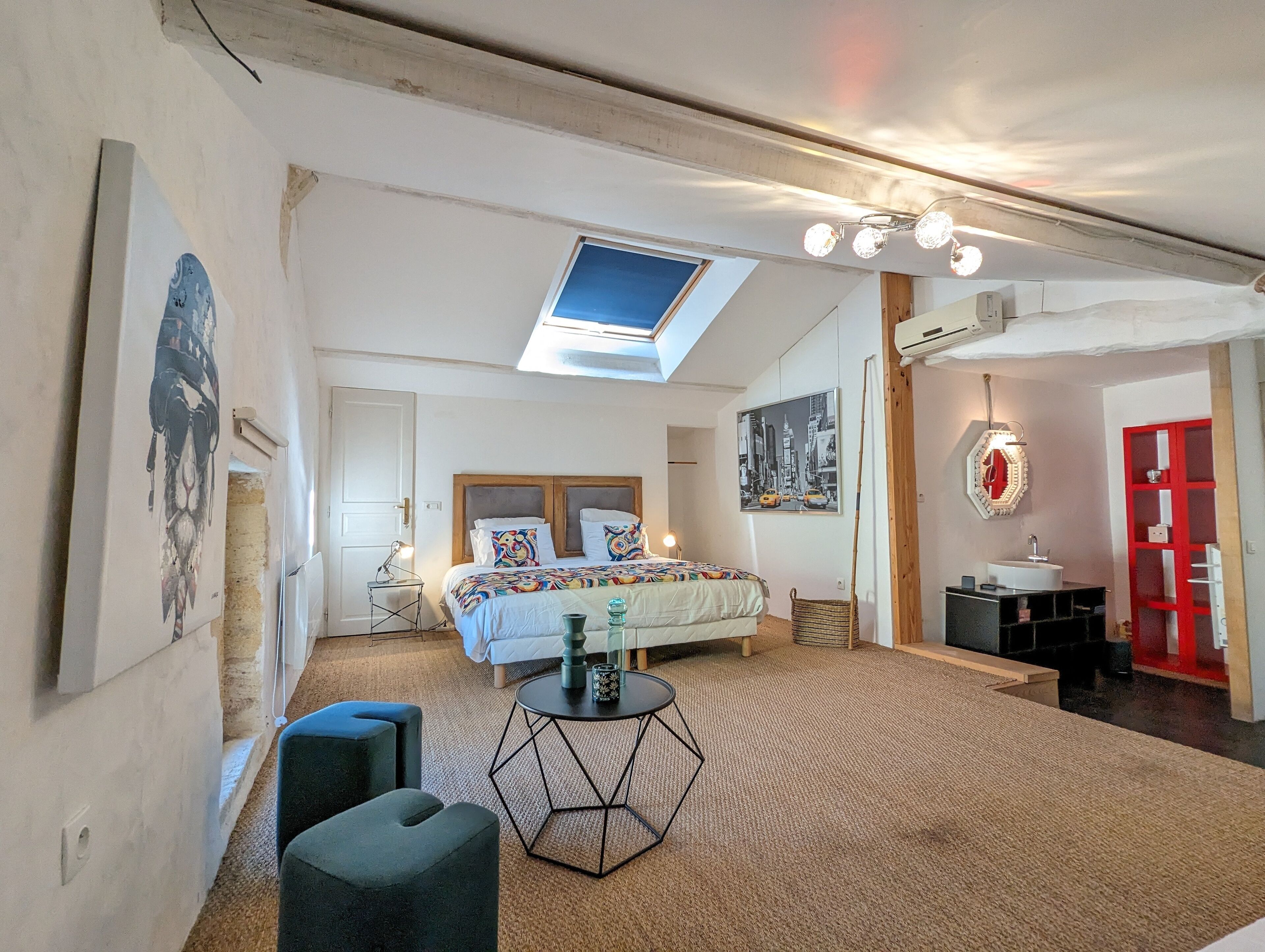 4 makuuhuonetta, silitysrauta/-lauta, Wi-Fi, vuodevaatteet