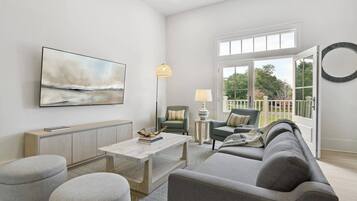 Téléviseur, bureau