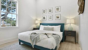 2 bedrooms, desk, iron/ironing board, travel crib