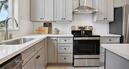 Gulf Coast Condo | Old Town BSL