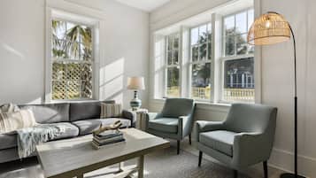 Téléviseur, bureau