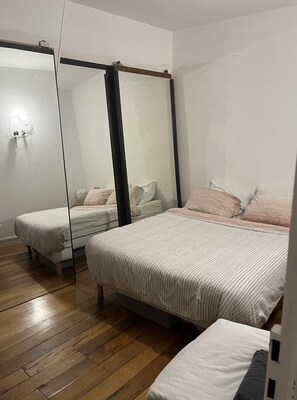 1 bedroom, WiFi, bed sheets
