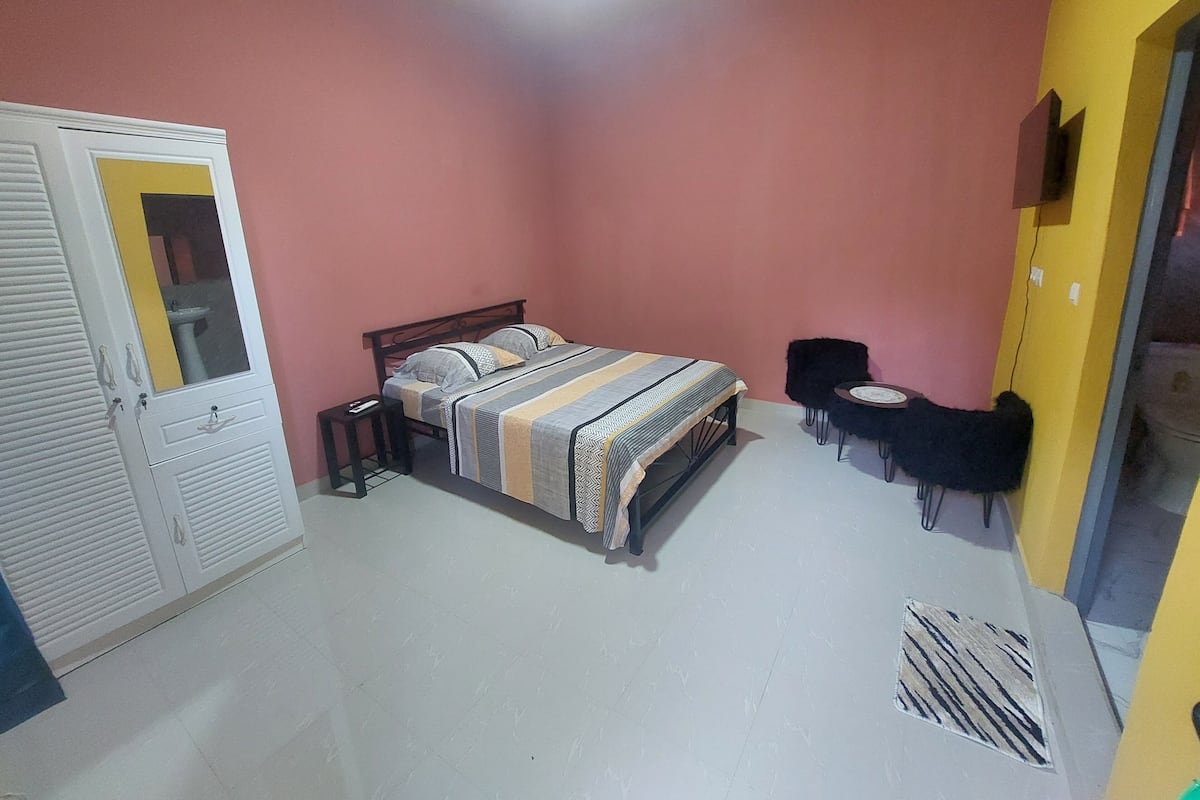 Economy Single Room, Multiple Bedrooms, Non Smoking, Air conditioning | WiFi