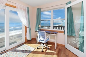 Interior - Holiday House B: Spacious Beachfront Deck w/Dining (Mexico Beach)