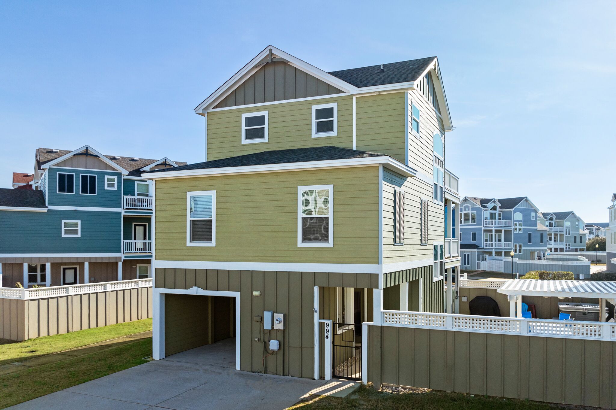 Green Sea Turtle: Hot Tub, Rec Room, Pool Access