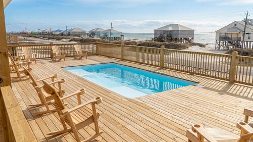 Newly Constructed Gulf View Beach House with Private Heated Pool