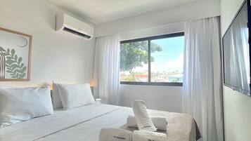 Apartamento | 1 quarto, escrivaninha, espaço de trabalho para notebook