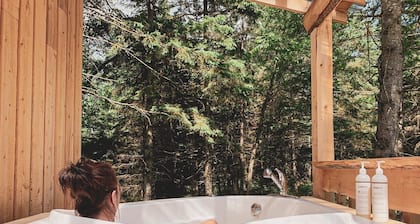 Chalet Rustchic Le Madison at the foot of Mont Megantic