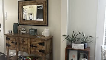 2 chambres, fer et planche Ă repasser, Wi-Fi gratuit, draps fournis