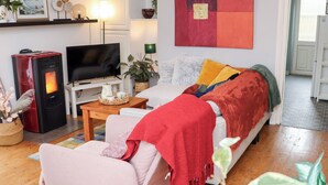 Living area - NEWTOWN LODGE, pet friendly in Duncannon, County Wexford (Duncannon)
