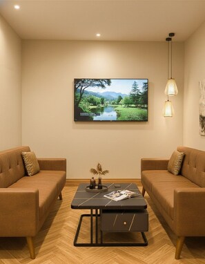 Living area - Vintclub Resort (Lucknow)