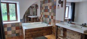 Dusche, Haartrockner