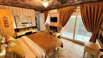 Sorrento 1 Queen Bed, Balcony | Minibar, lenzuola