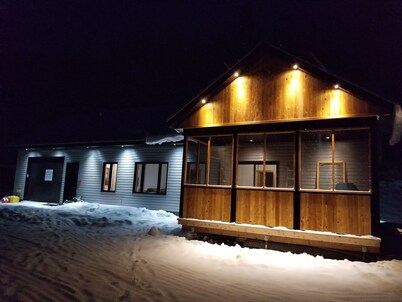Les chalets Amarok, presents the warm-footed chalet, an outdoor paradise!