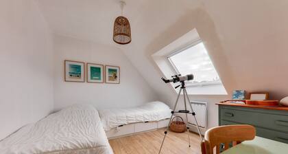 House for 10 - 650 m du Golfe - Pen Castel