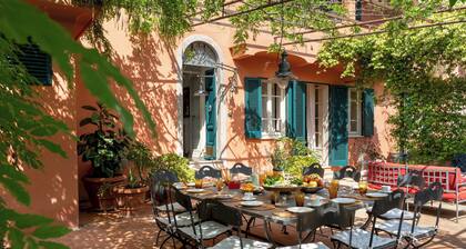 Casa del Duca 10, Emma Villas