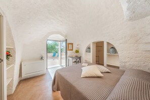 4 chambres, bureau, fer et planche à repasser, Wi-Fi gratuit