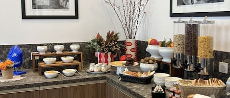 Daily buffet breakfast for a fee