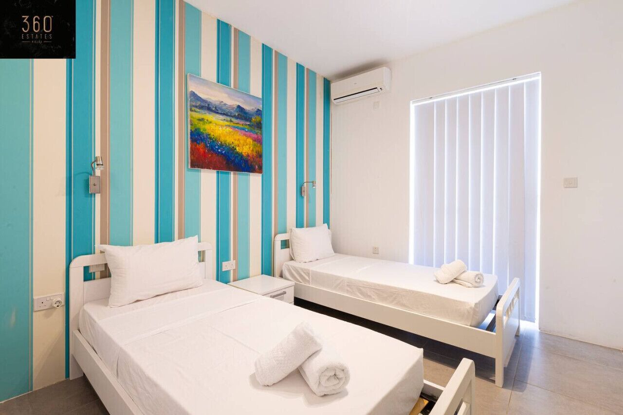 Desk, iron/ironing board, travel crib, WiFi