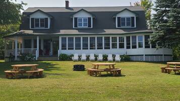 Restauration extérieure