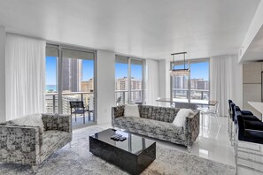Luxury Apartment | Living area - Luxury Condo at Beach Walk Resort (Hallandale Beach)