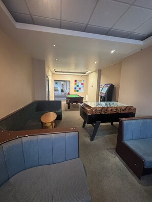 Billiards - THE LAWTON (Blackpool)