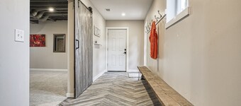 Fun studio apt - 10 min to A2.