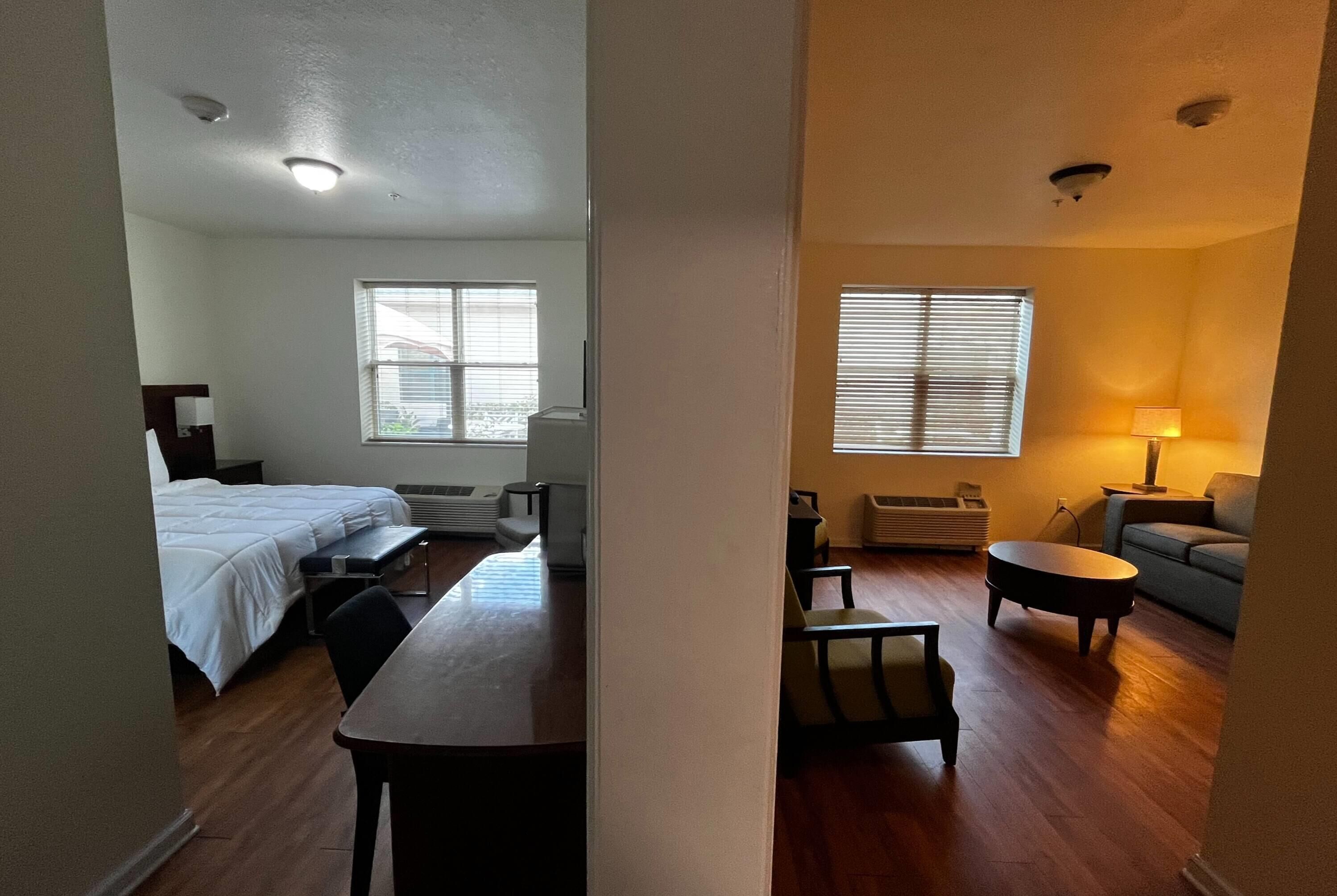 Suite, 1 King Bed, Non Smoking, Ground Floor | Free WiFi, bed sheets