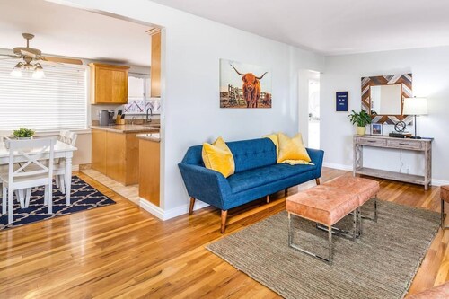 3br-near-mountain- -trails-scenic-pets Allowed