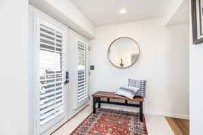 Apartment | 2 bedrooms - Quaint Homeaway Near Trails and ski Resorts (Sandy)