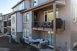 Apartment | 4 bedrooms - Hot Tub-arcade-ski Deer Valley-pet-friendly (Heber City)