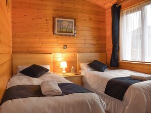 2 quartos, Wi-Fi de cortesia, roupa de cama