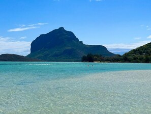 Beach - Thassiana - Jardin Autentik (Bel Ombre)