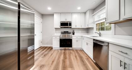 Cozy Suburban Home Near Nashville