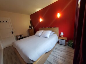 1 Schlafzimmer, Bügeleisen/Bügelbrett, Reisekinderbett, WLAN
