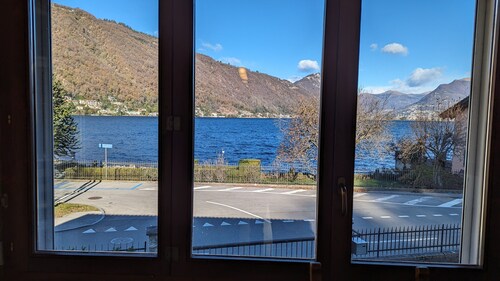 Lake Lugano Villa · Garden & Pergola · Garage · 2 Min Walk to Swim