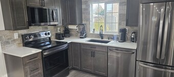 Spectacular Modern Luxury!