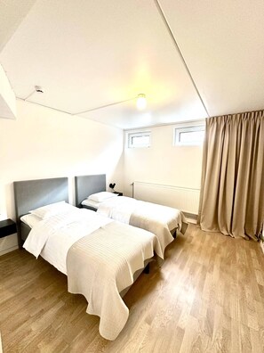 Family Suite | Soundproofing, free WiFi, bed sheets