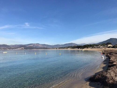 Grand T2, Centre Porticcio, 'tout à Pied', vue mer