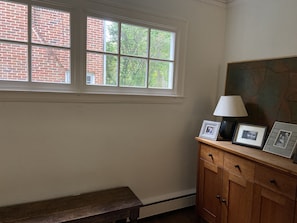Interior - Lovely home in Northwest Evanston. Near Lakefront and Northwestern University.

 (Evanston)