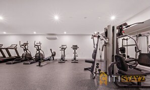 Fitness facility - Lovely in Lyneham - 1bd 1bth Apt (Lyneham)