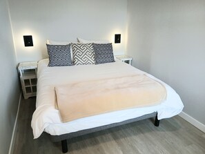 1 bedroom, in-room safe, iron/ironing board, WiFi