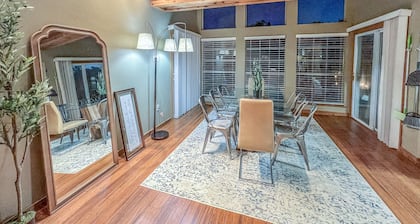 Lakeview Cabin-Lake Access, fire pit, pickle ball, pets ok