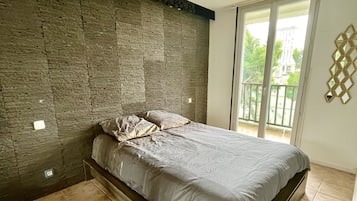 2 chambres, bureau, fer et planche à repasser, Wi-Fi gratuit