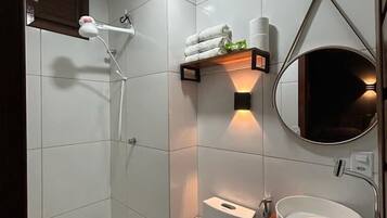 Ducha, cabezal de ducha tipo lluvia, artículos de tocador gratuitos